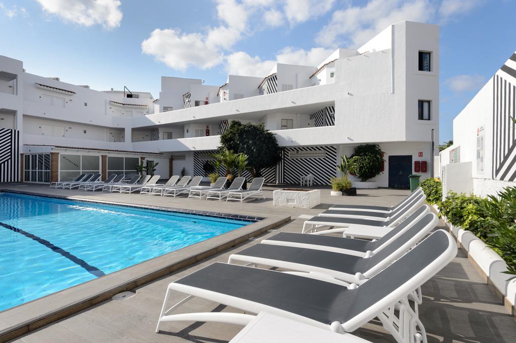 Aparthotel Vibra Mogambo - Adults Only Platja d'en Bossa Exterior foto